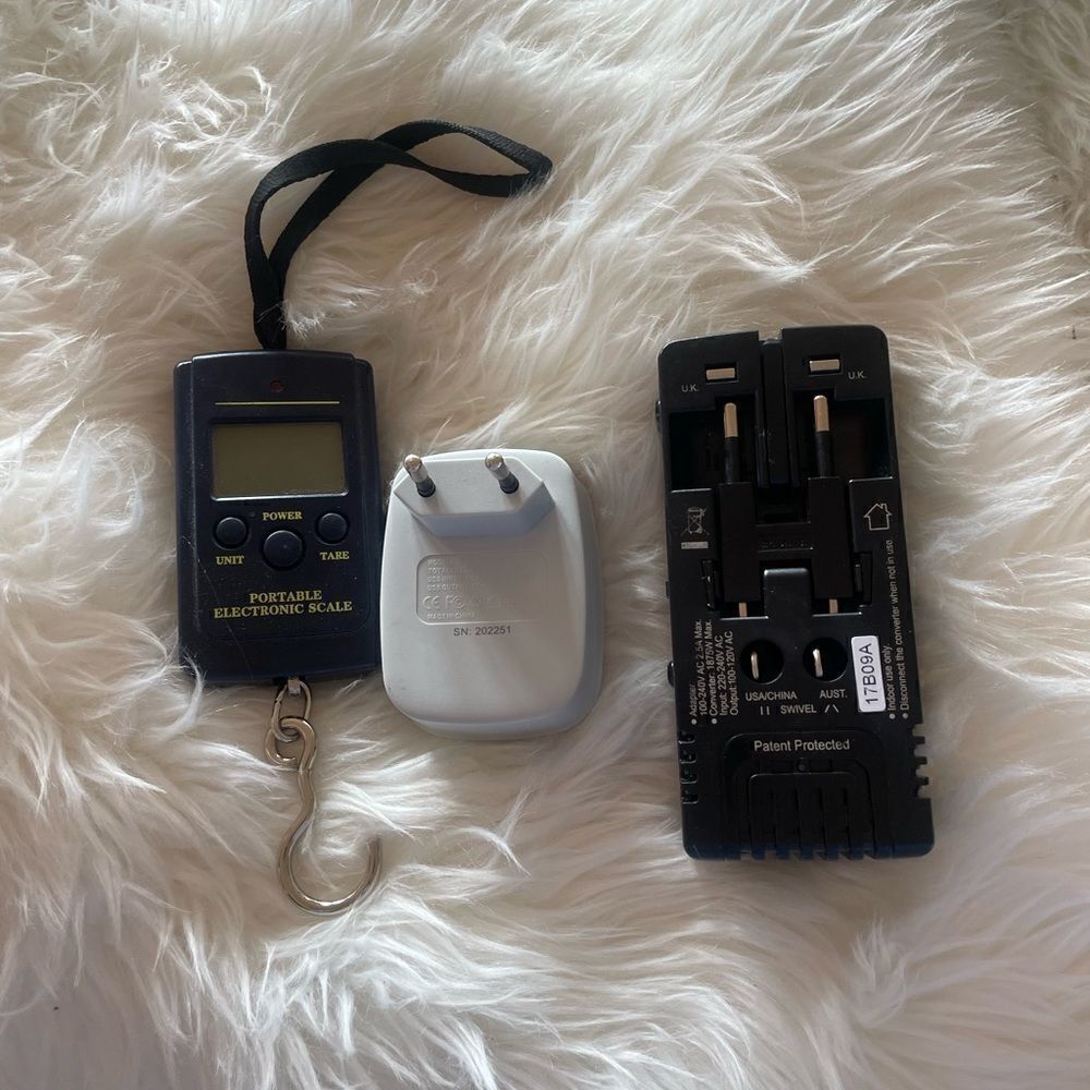 Travel accessory bundle - Picture 2 of 2